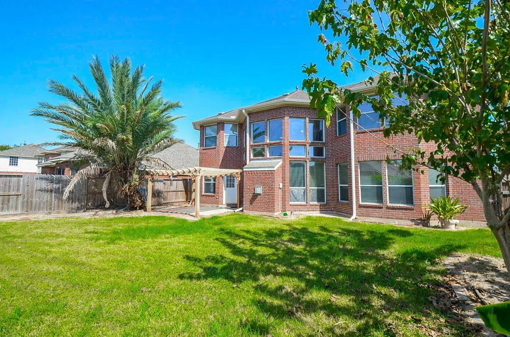13109 Sunset Cliff Court Sugar Land, TX 77478