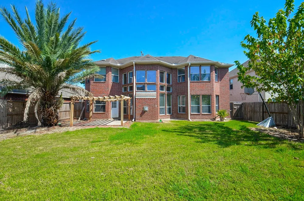13109 Sunset Cliff Court Sugar Land, TX 77478