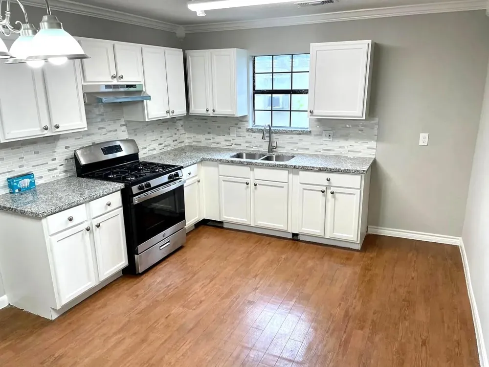 1403 Ash Street Baytown, TX 77520