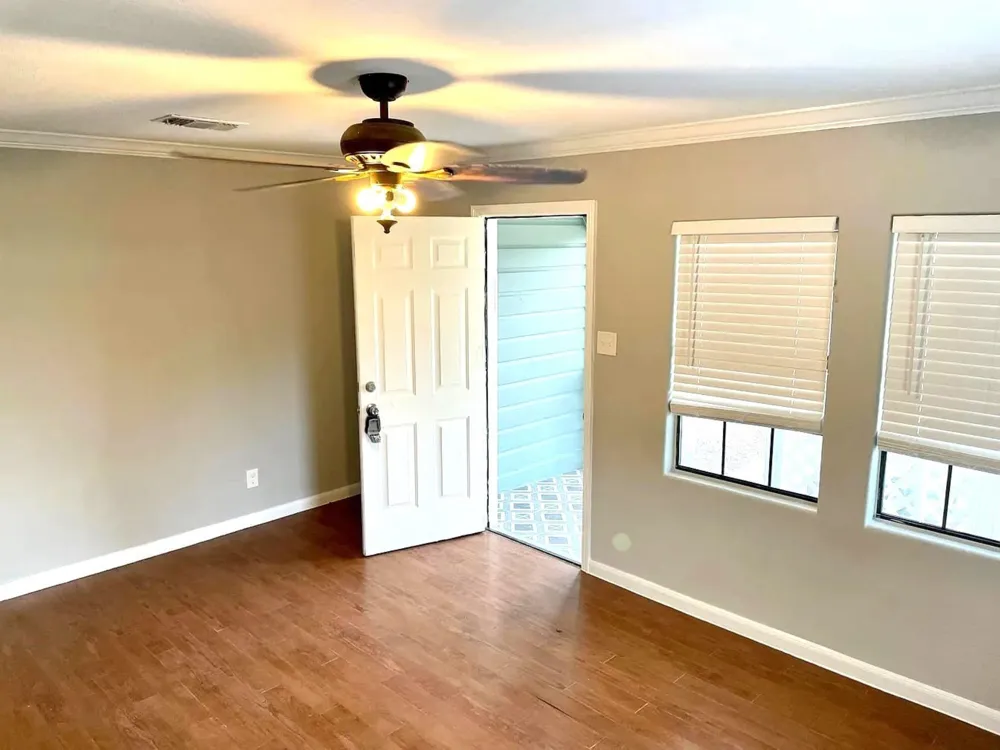 1403 Ash Street Baytown, TX 77520
