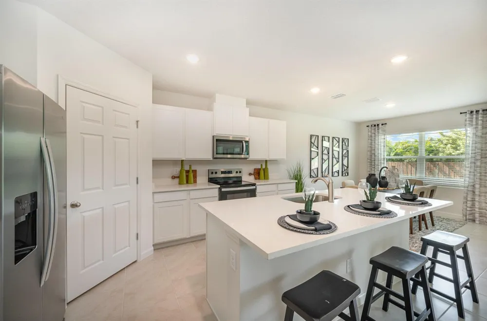 699 SE DELANCEY LANE Port St. Lucie, FL 34984