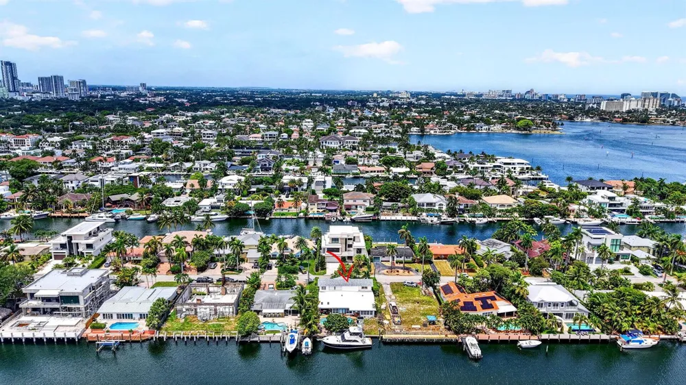 1636 SE 14TH STREET Fort Lauderdale, FL 33316