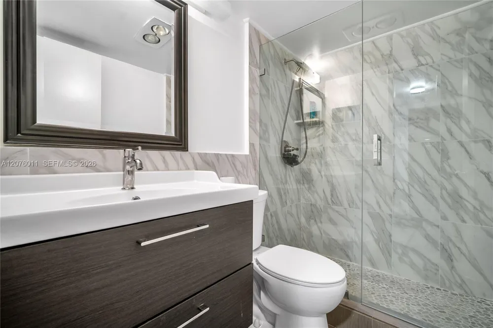 257 S Cypress Rd #416 Pompano Beach, FL 33060