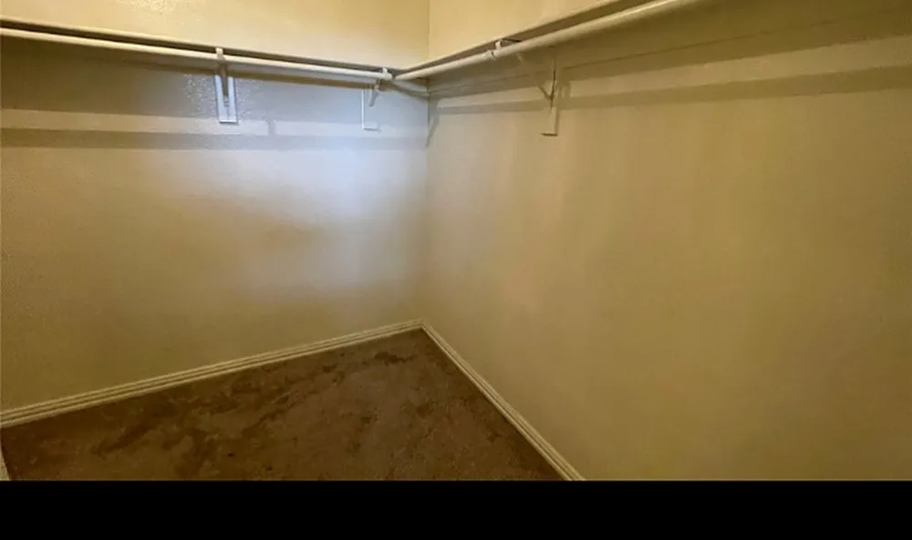 720 Candle Meadow Boulevard DeSoto, TX 75115