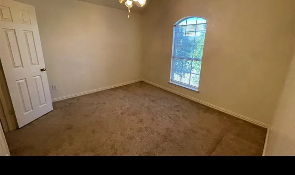 720 Candle Meadow Boulevard DeSoto, TX 75115