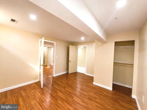 6600 LONG SHADOW COURT