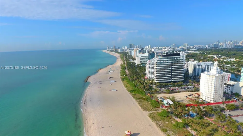 3030 Collins Ave #1G Miami Beach, FL 33140