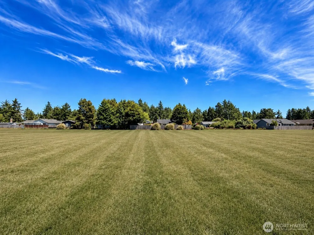 214 Canal Drive NE Ocean Shores, WA 98569