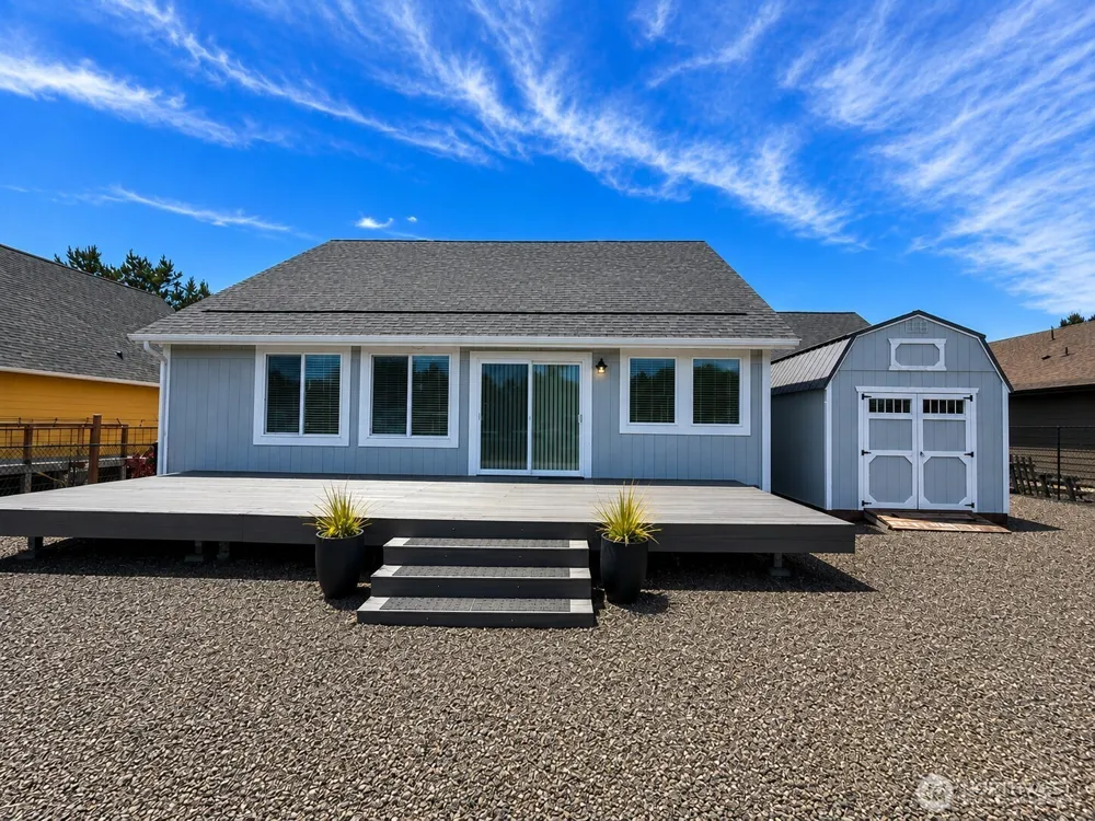 214 Canal Drive NE Ocean Shores, WA 98569