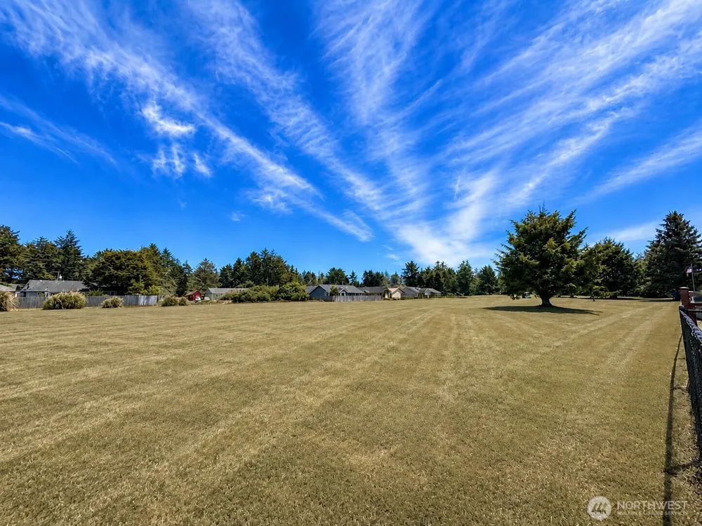 214 Canal Drive NE Ocean Shores, WA 98569