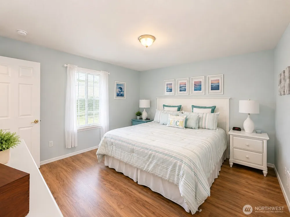 214 Canal Drive NE Ocean Shores, WA 98569