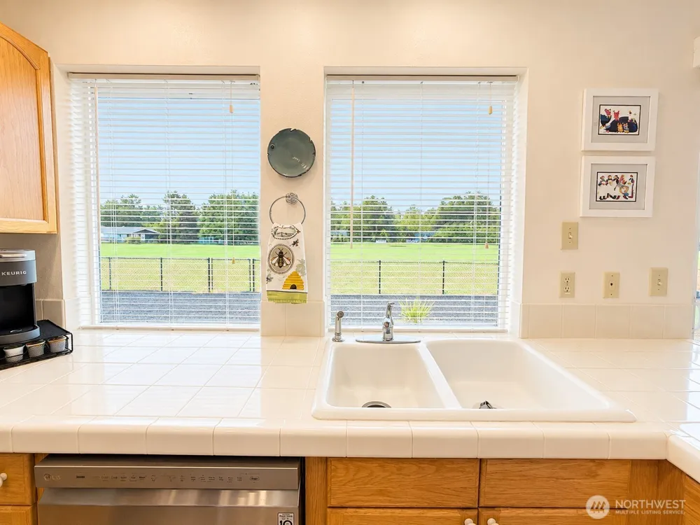 214 Canal Drive NE Ocean Shores, WA 98569