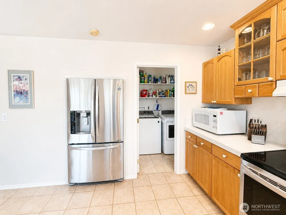214 Canal Drive NE Ocean Shores, WA 98569
