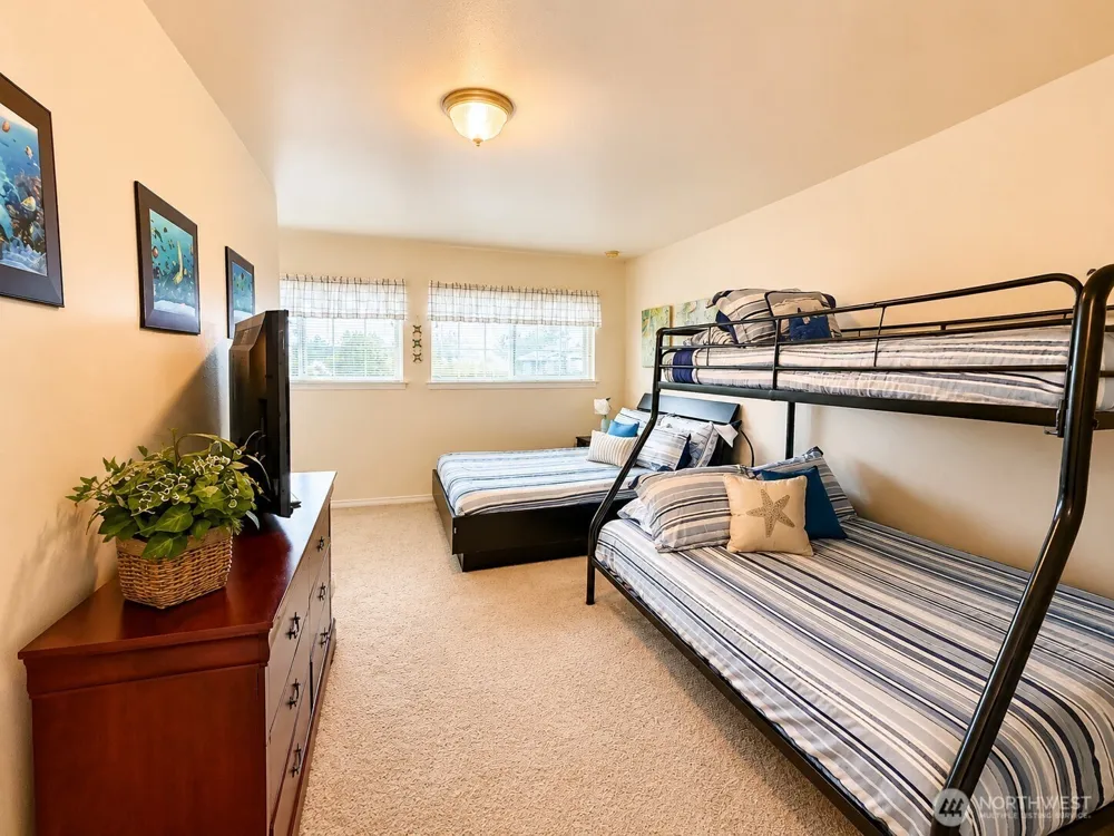 214 Canal Drive NE Ocean Shores, WA 98569