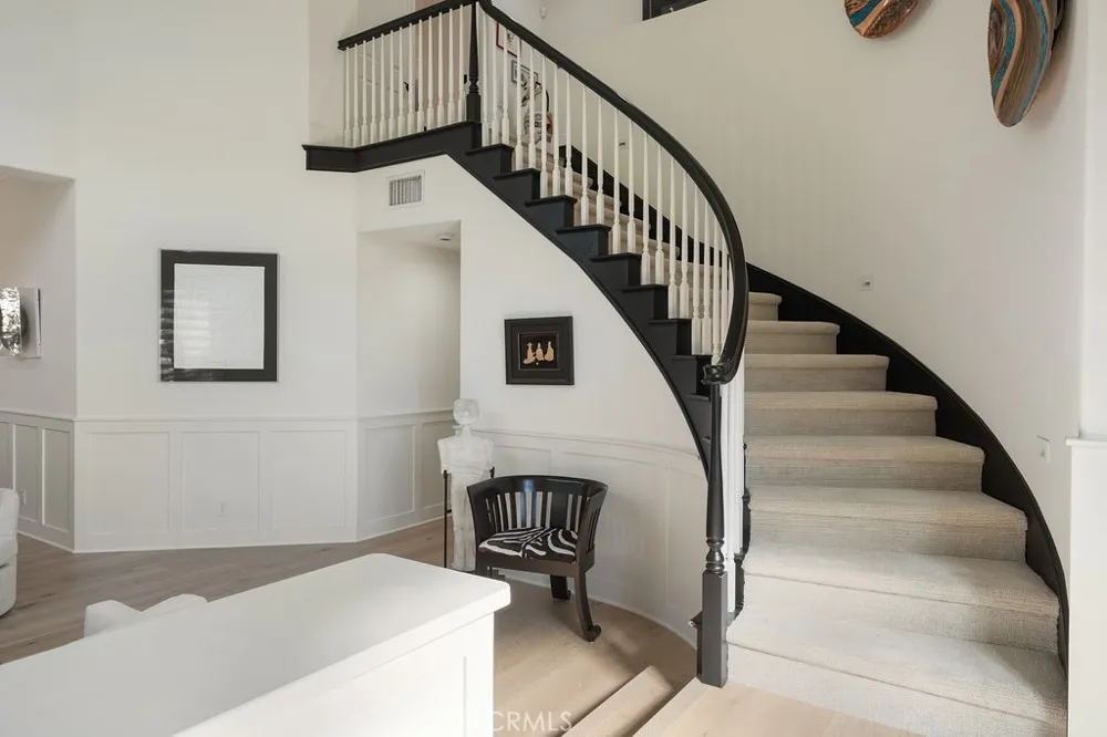 2555 Reynolds Drive Tustin, CA 92782