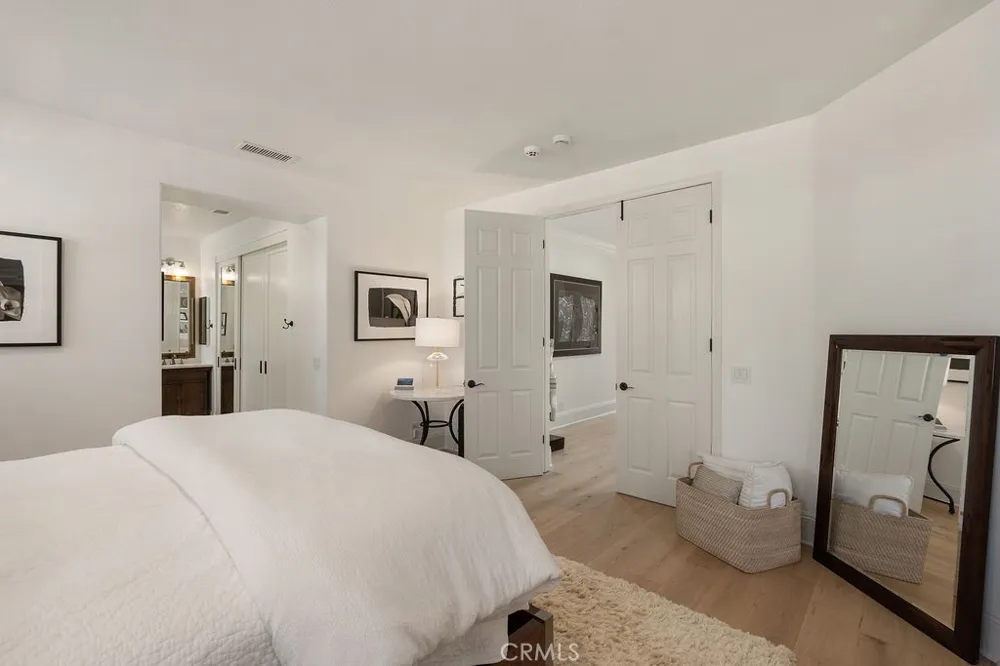 2555 Reynolds Drive Tustin, CA 92782