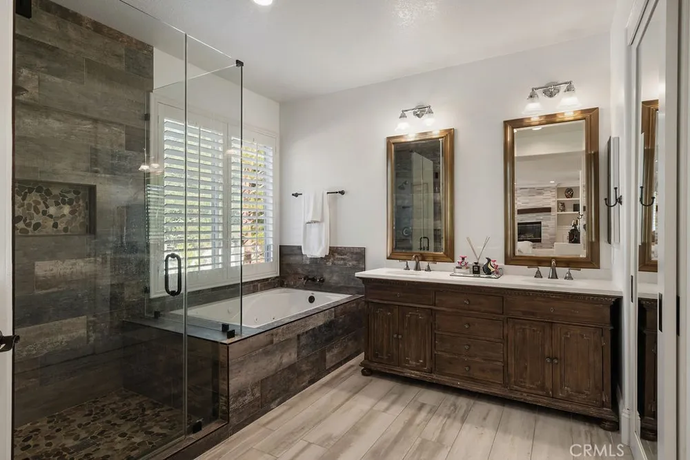 2555 Reynolds Drive Tustin, CA 92782