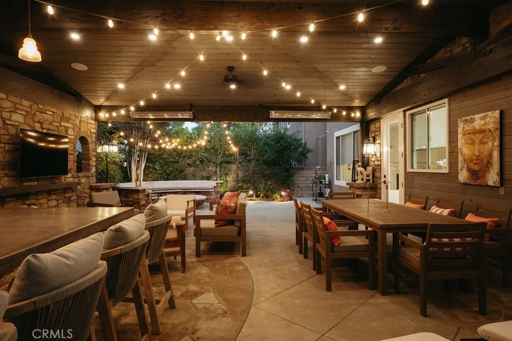 2555 Reynolds Drive Tustin, CA 92782