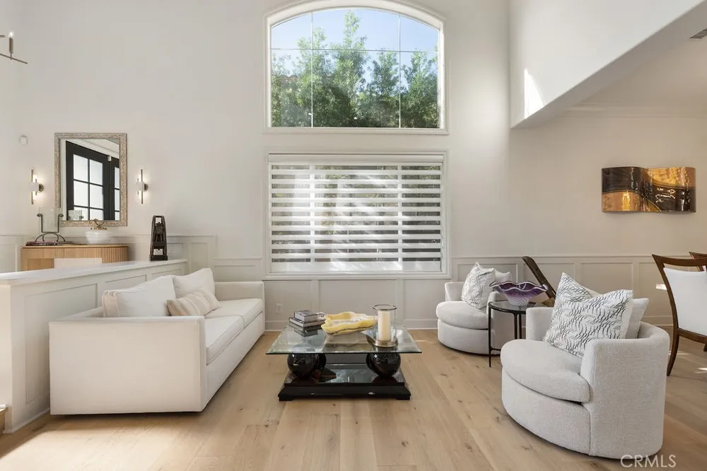 2555 Reynolds Drive Tustin, CA 92782