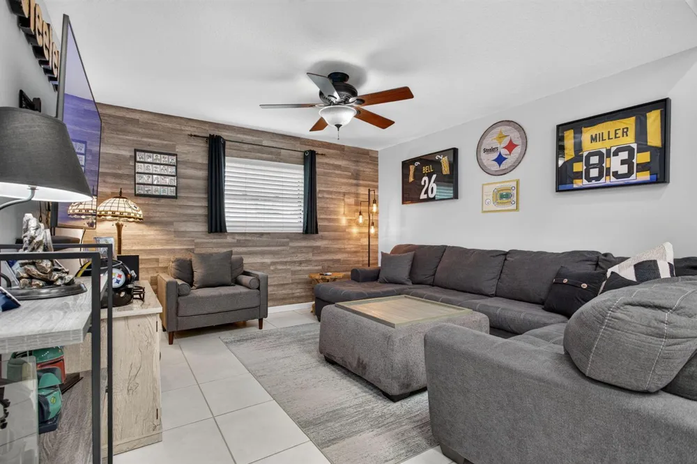 8751 NW 19th Street Coral Springs, FL 33071