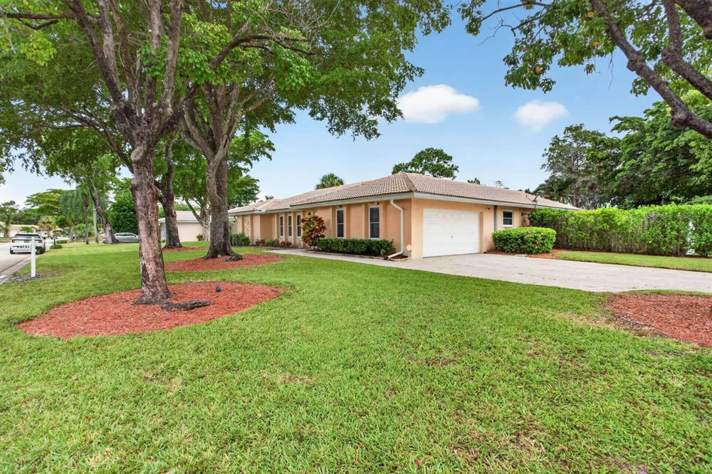 8751 NW 19th Street Coral Springs, FL 33071