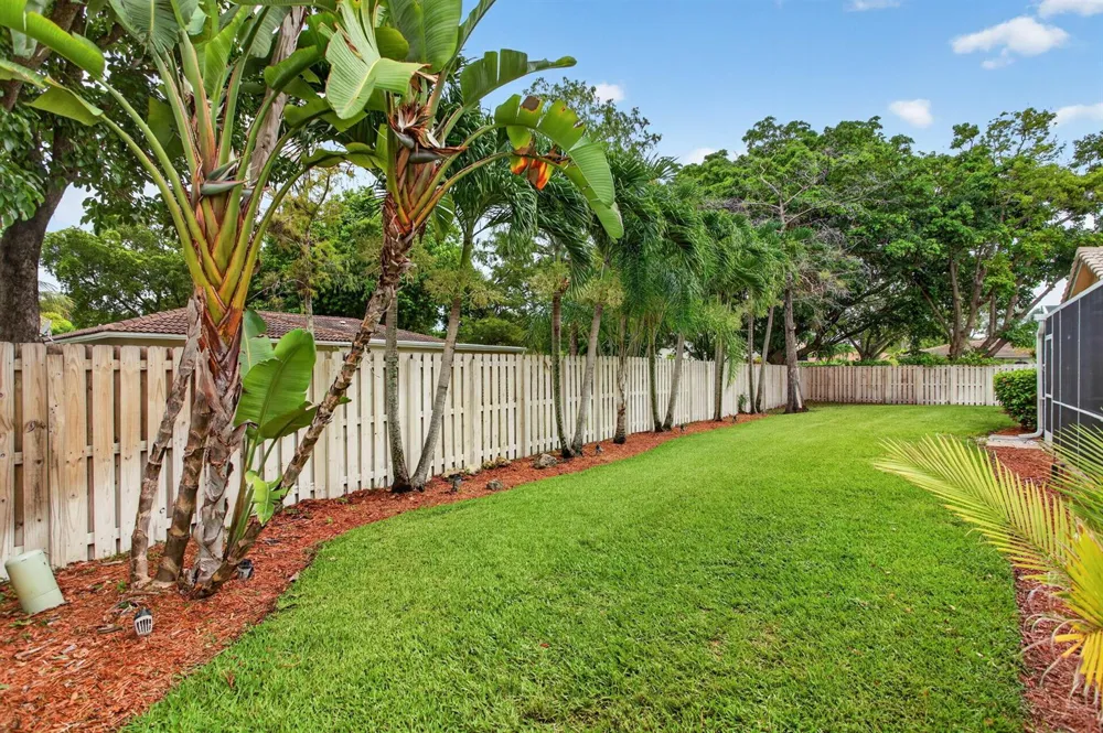 8751 NW 19th Street Coral Springs, FL 33071