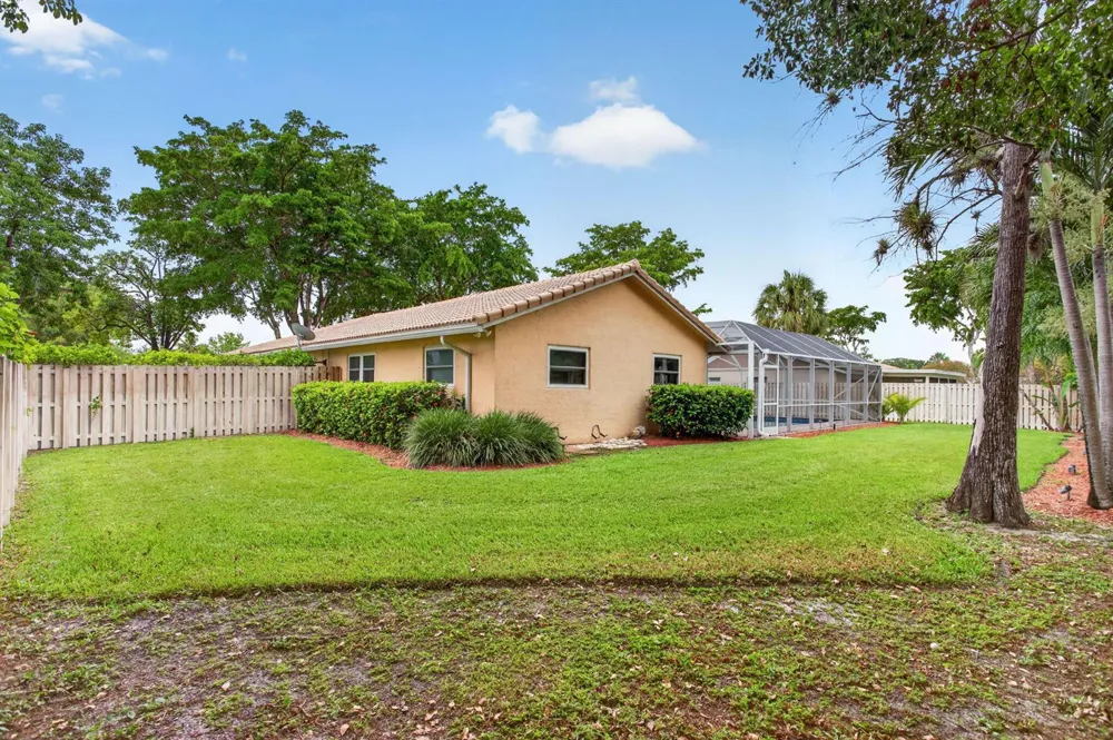 8751 NW 19th Street Coral Springs, FL 33071