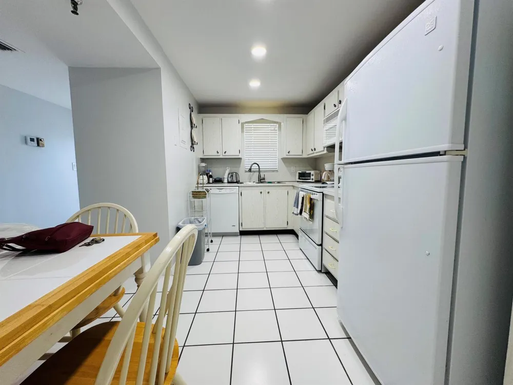 2430 DEER CREEK COUNTRY CLUB BOULEVARD #407-2 Deerfield Beach, FL 33442
