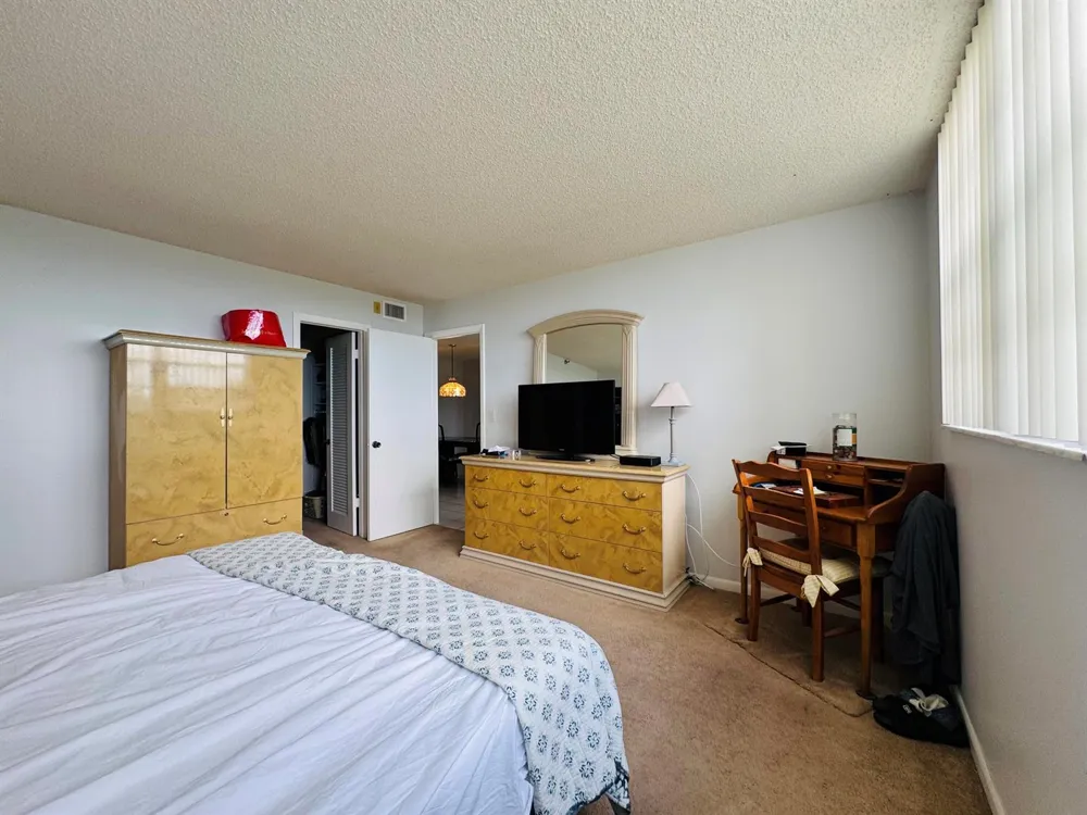 2430 DEER CREEK COUNTRY CLUB BOULEVARD #407-2 Deerfield Beach, FL 33442