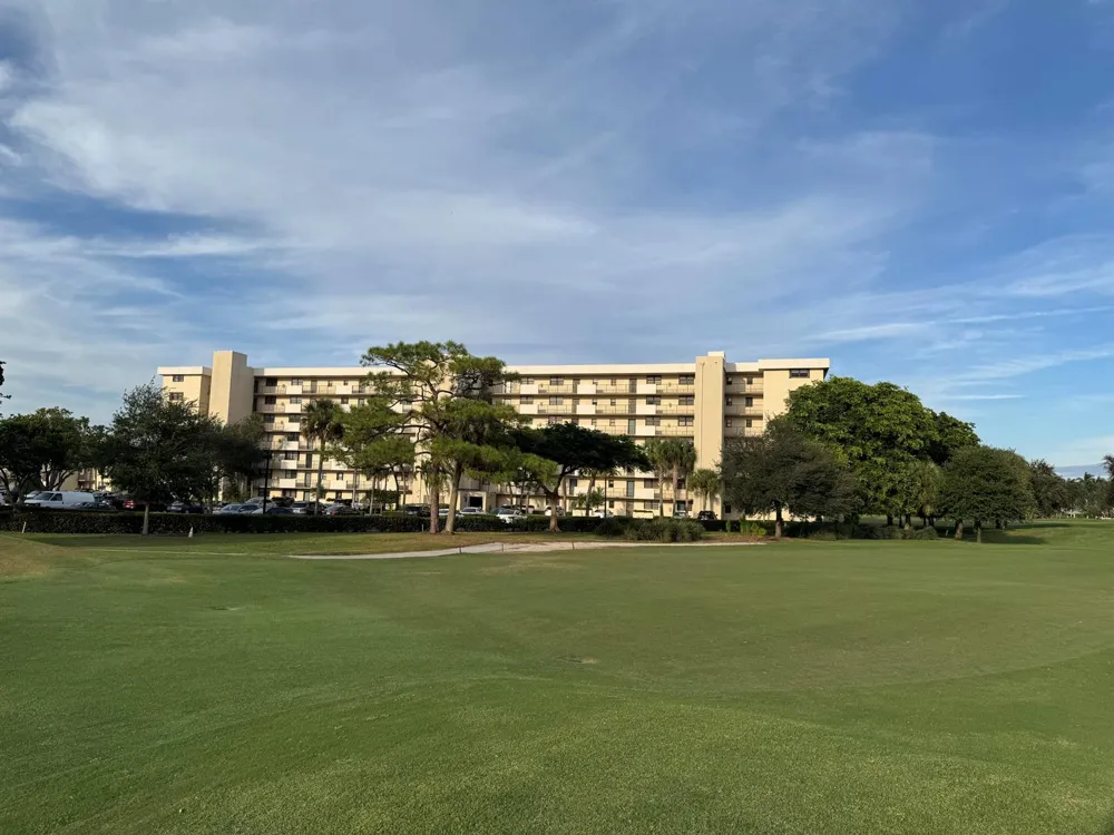 2430 DEER CREEK COUNTRY CLUB BOULEVARD #407-2 Deerfield Beach, FL 33442