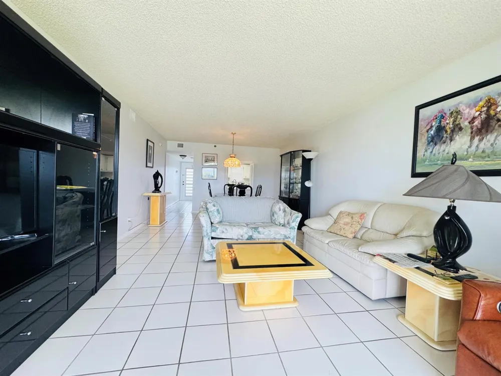 2430 DEER CREEK COUNTRY CLUB BOULEVARD #407-2 Deerfield Beach, FL 33442