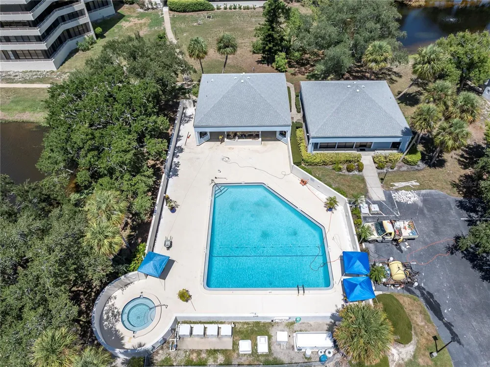 5950 PELICAN BAY PLAZA S #601 Gulfport, FL 33707