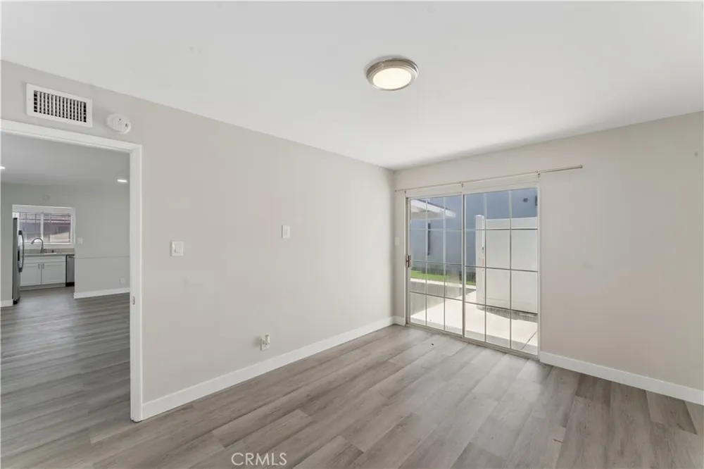 16550 Kalisher Granada Hills, CA 91344
