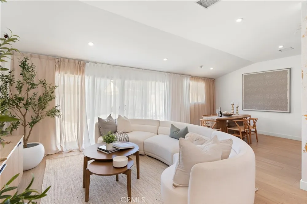 8591 Greenleaf Avenue Buena Park, CA 90620