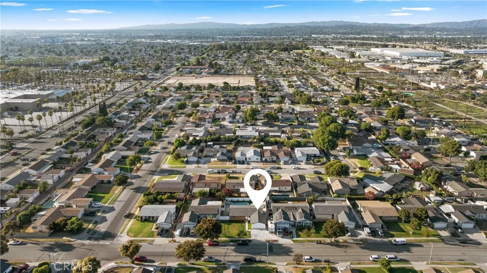 8591 Greenleaf Avenue Buena Park, CA 90620