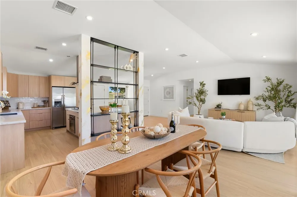 8591 Greenleaf Avenue Buena Park, CA 90620