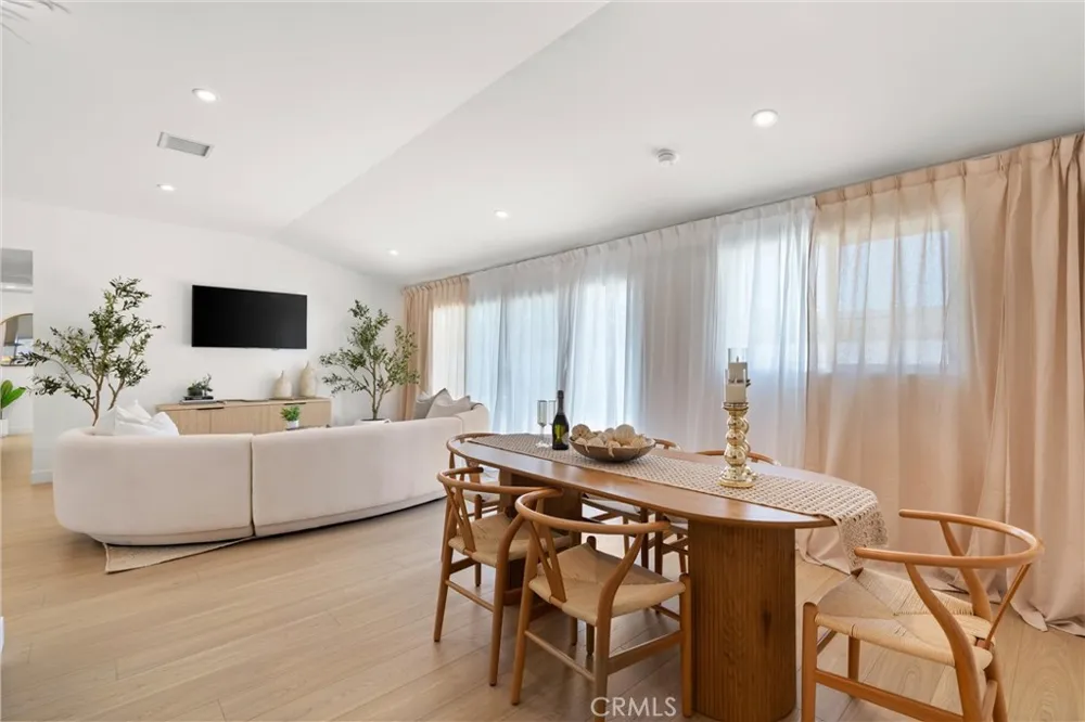 8591 Greenleaf Avenue Buena Park, CA 90620