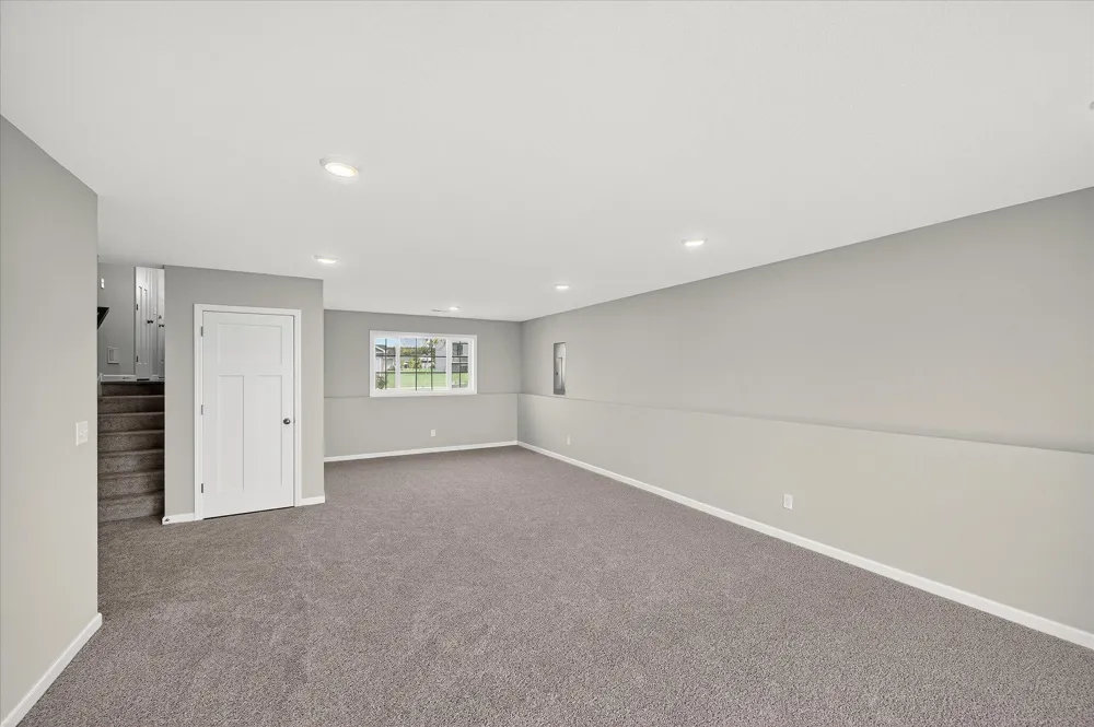 1500 Woods Road NE Isanti, MN 55040