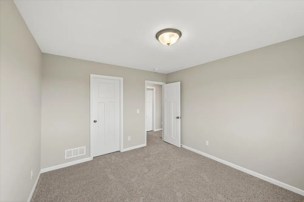 1500 Woods Road NE Isanti, MN 55040
