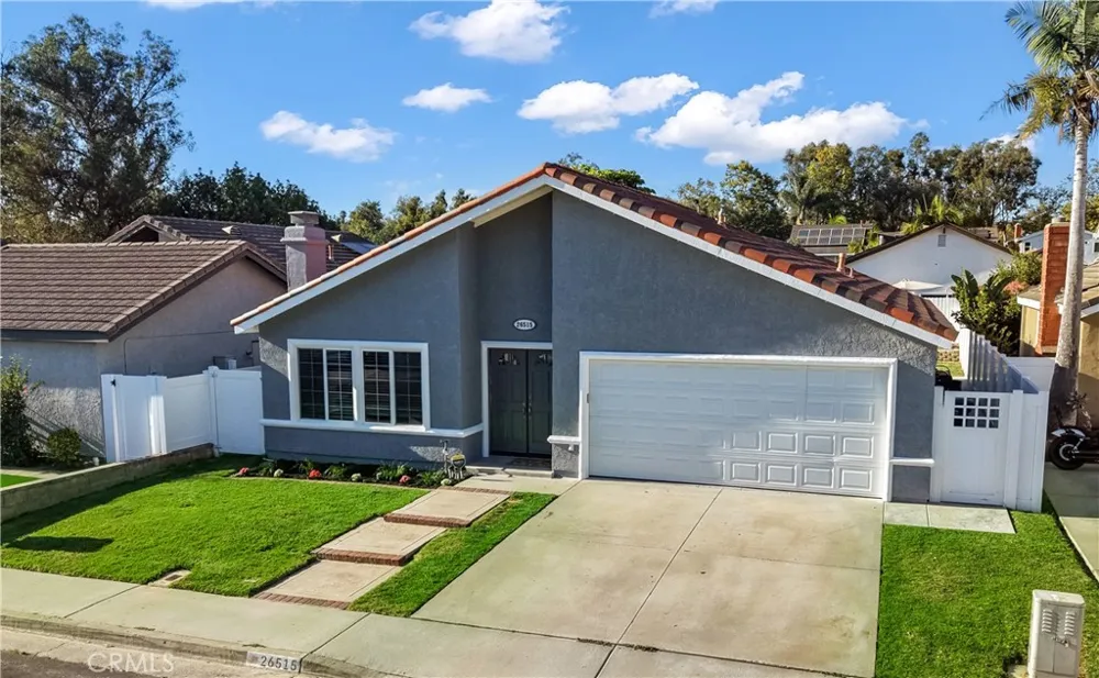 26515 Kari Brook Lake Forest, CA 92630