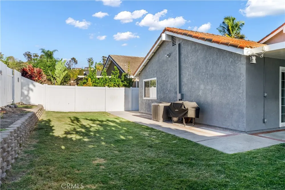 26515 Kari Brook Lake Forest, CA 92630