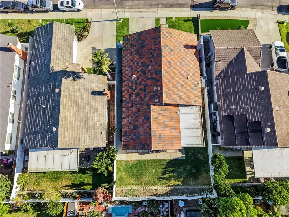 26515 Kari Brook Lake Forest, CA 92630