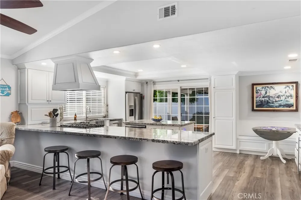 26515 Kari Brook Lake Forest, CA 92630