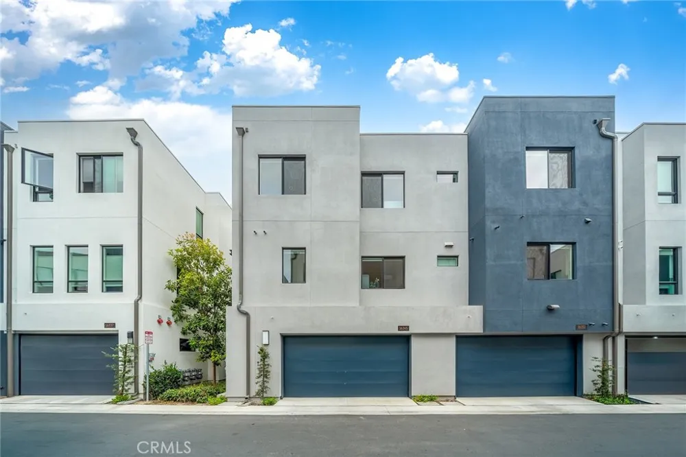 16345 Veterans Tustin, CA 92782