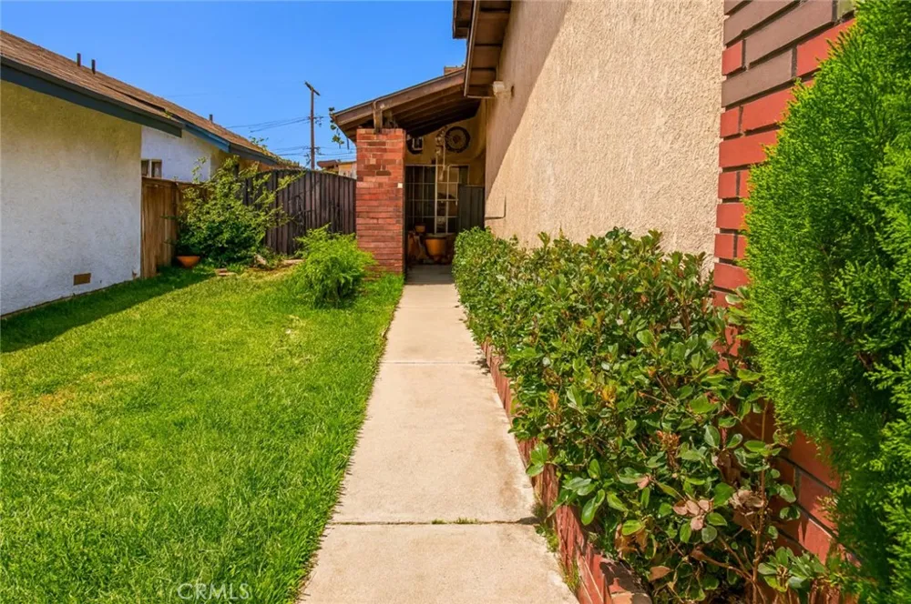 15783 Barbee Street #10 Fontana, CA 92336