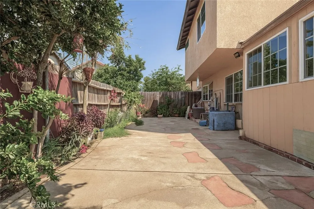 15783 Barbee Street #10 Fontana, CA 92336