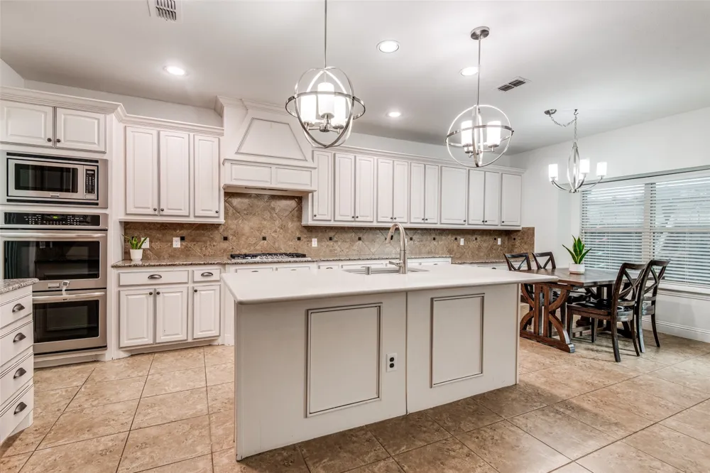 9359 Cherry Brook Lane Frisco, TX 75033