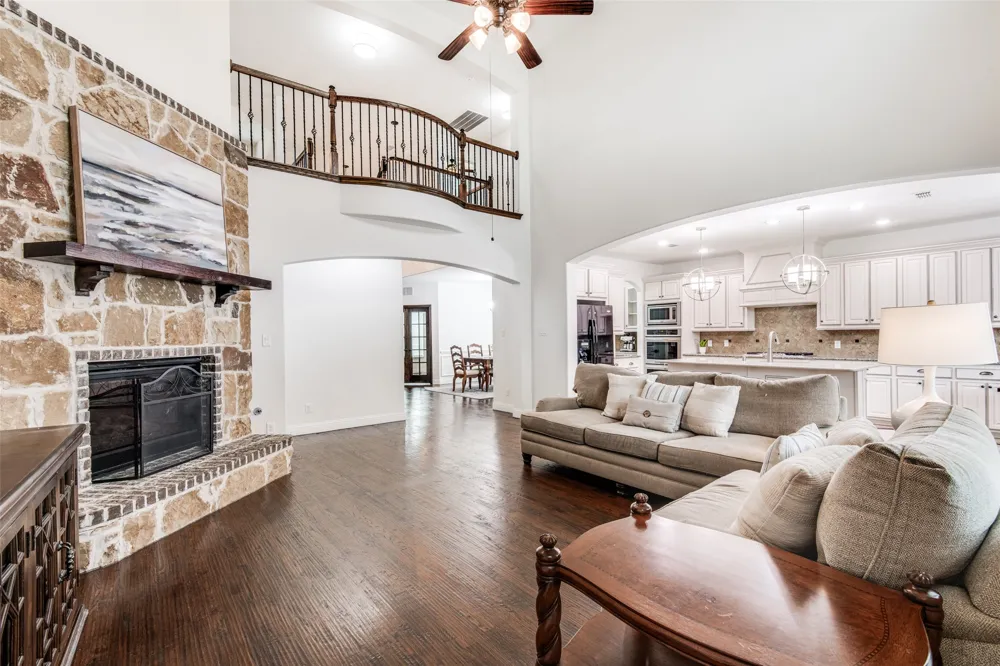 9359 Cherry Brook Lane Frisco, TX 75033