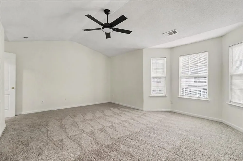 6865 Mountain Circle Riverdale, GA 30274
