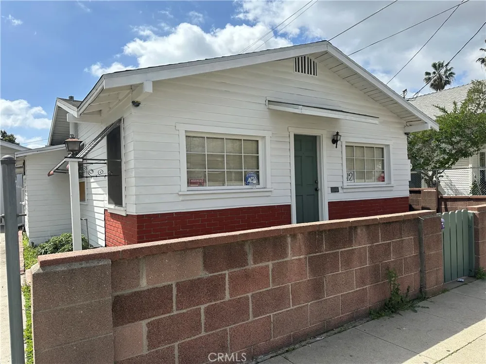 612 W Santa Ana Anaheim, CA 92805